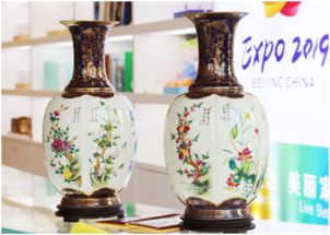 宫瓷 华丽亮相国家会议中心,强烈引起社会各界的反响