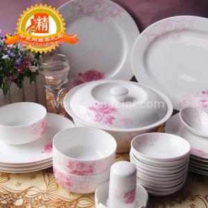 56头釉上彩《红粉佳人》骨瓷餐具_高档56头餐具_餐具_日用瓷_按产品分类_礼品瓷,龙年生肖瓷,生肖龙,生肖工艺品,景德镇陶瓷礼品,景德镇青花瓷,景德镇瓷器,艺术瓷,中瓷网陶瓷礼品商城